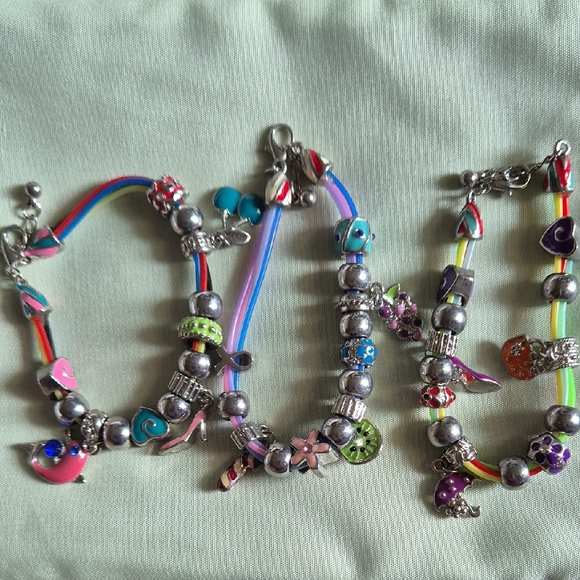 Bracelets - Picture 2 of 2